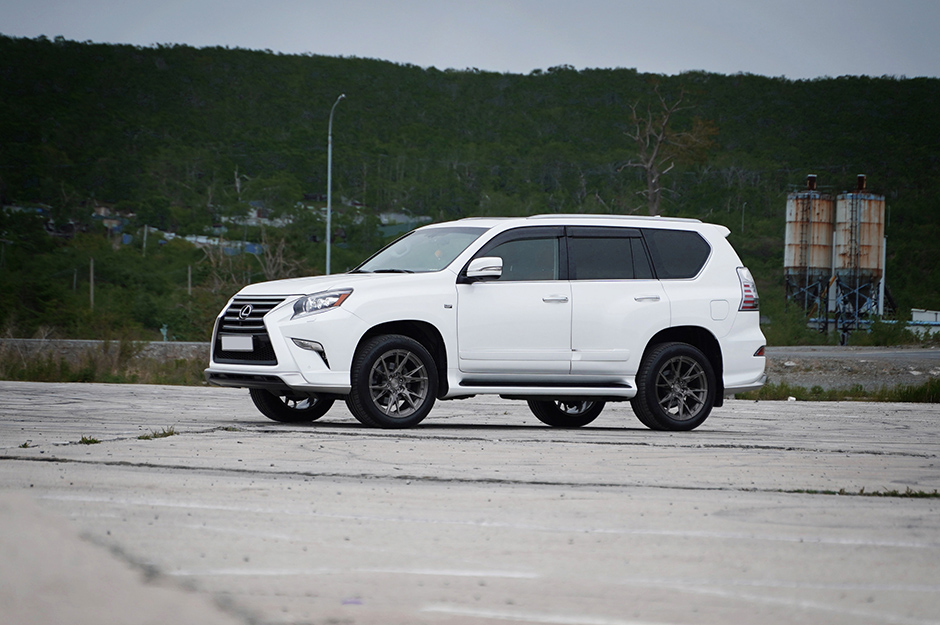 LEXUS GX460 2018 на кованых дисках SKILL Wheels