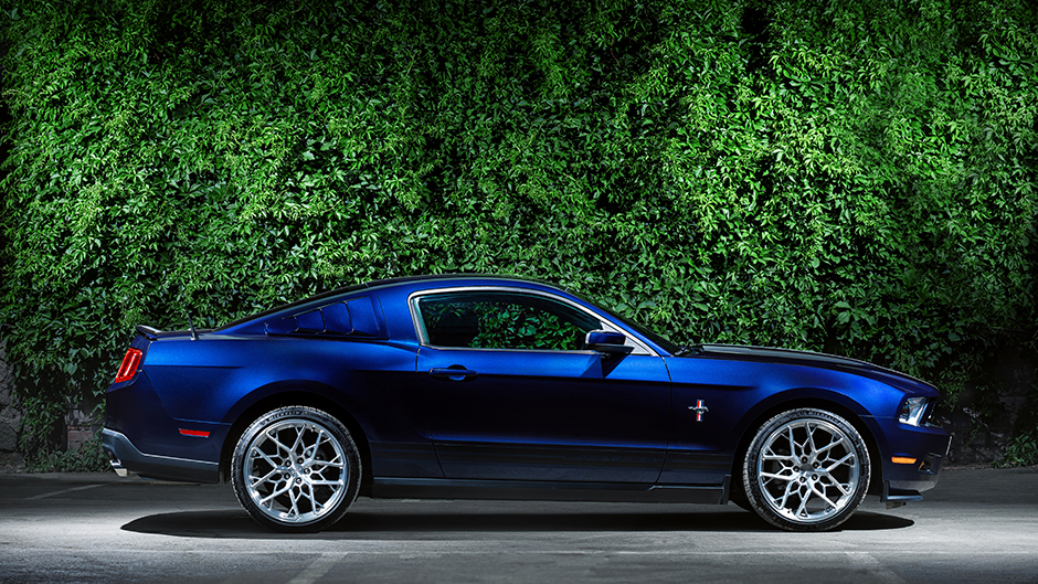 Ford Mustang 2011 на кованых дисках SKILL Wheels